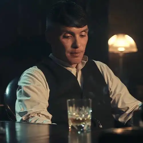 众所周知,汤米解决问题有两种方式# 汤米谢尔比 # 浴血黑帮