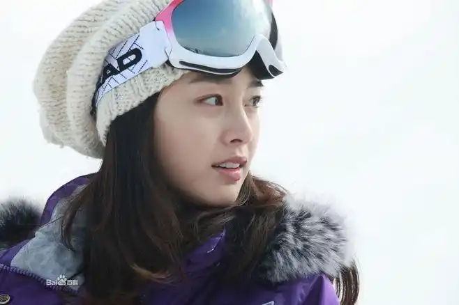 《iris》剧照_金泰熙图册_百度百科