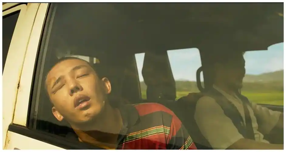 刘亚仁的演技也救不了《无声》,缺心眼的坏人也无法自保__财经头条