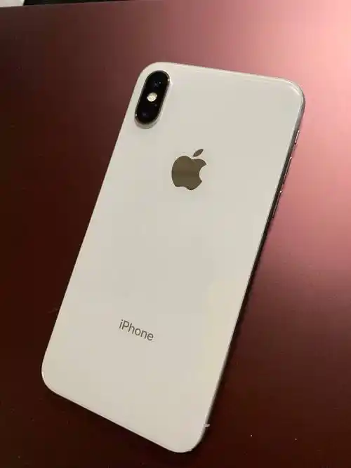 国行苹果x是苹果公司专门为中国市场率先推出的周边产品手机产品,有著