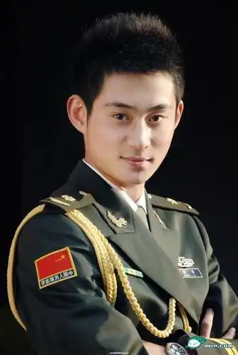 当兵的人头发多长合适?