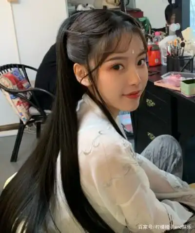 刘阳为何会看上半藏森林?看到她的百变精灵cos照,这谁能顶得住?