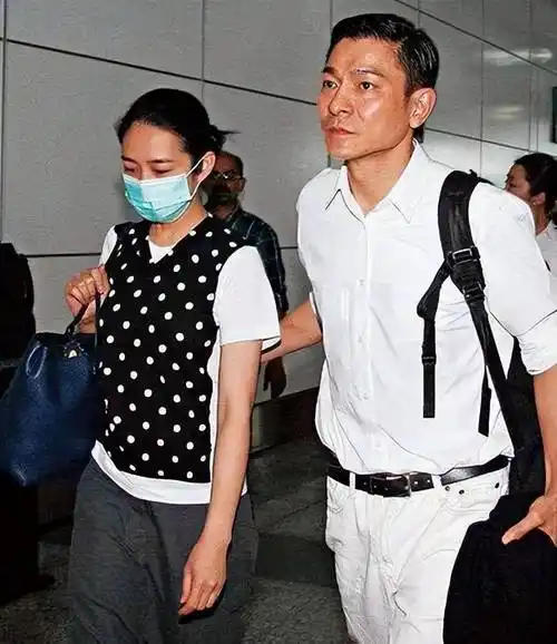 "马来小姐"朱丽倩:用了22年时间等华仔,后来被宠成公主_刘德华_香港