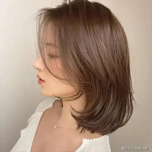 超a短发烫发来了!个性十足,让你在人群中脱颖而出!_发型_自然_卷发