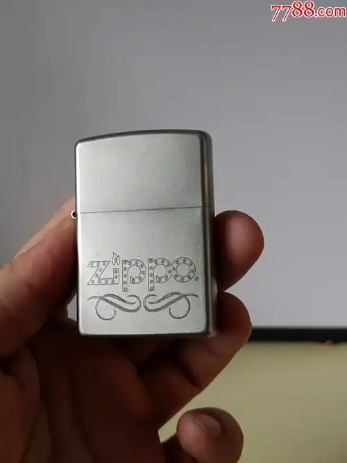 zippo打火机_价格1元_第1张