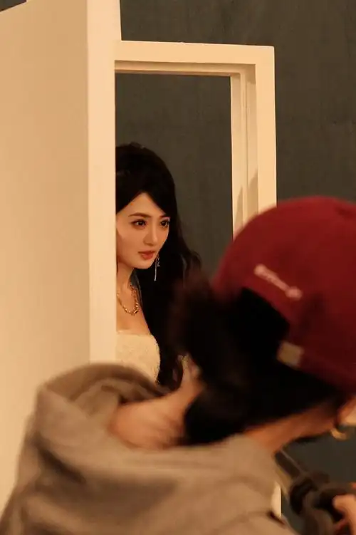 徐璐心灵之旅梦幻大片##徐璐复古名伶发型##徐璐非林phoe创刊封面