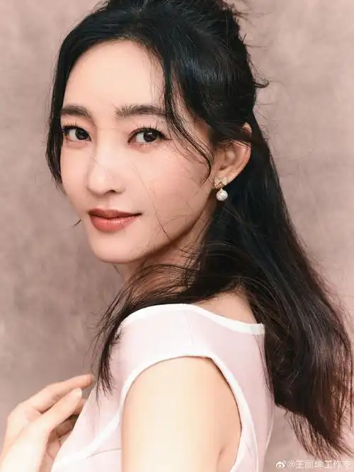 王丽坤超话#央视2024年电视剧片单##大剧看总台#诡谲奇案,云雾迷蒙