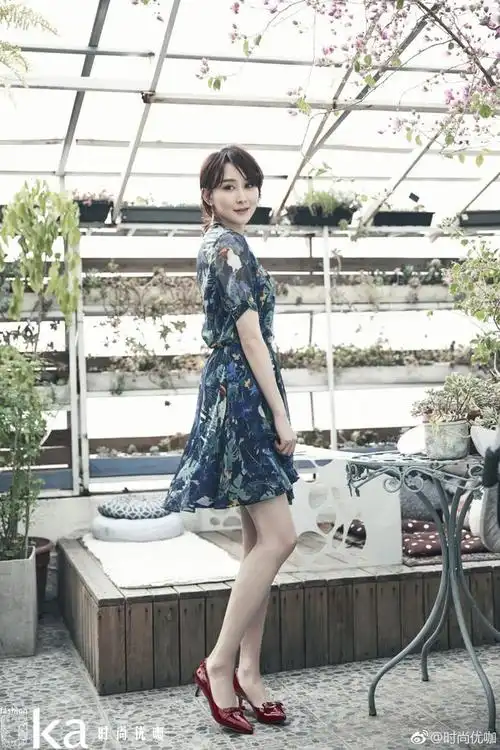 胡静 惊艳了时光,温柔了岁月