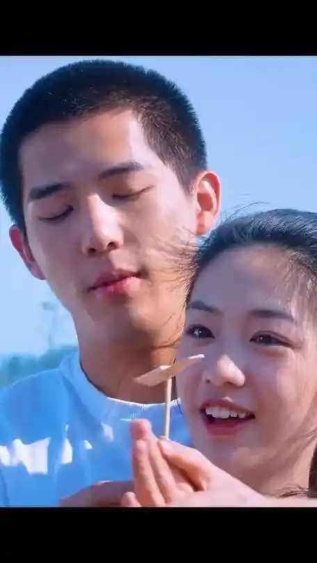 向涵之#王安宇  向涵之 爱情 甜剧  好剧推荐兮沐影视高甜片段吻戏来