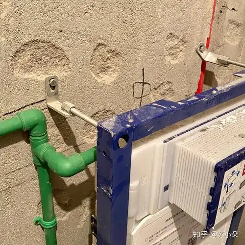 (蓝色的是防水,不是必须项)· 砌墙· 贴砖· 安装马桶(待续)