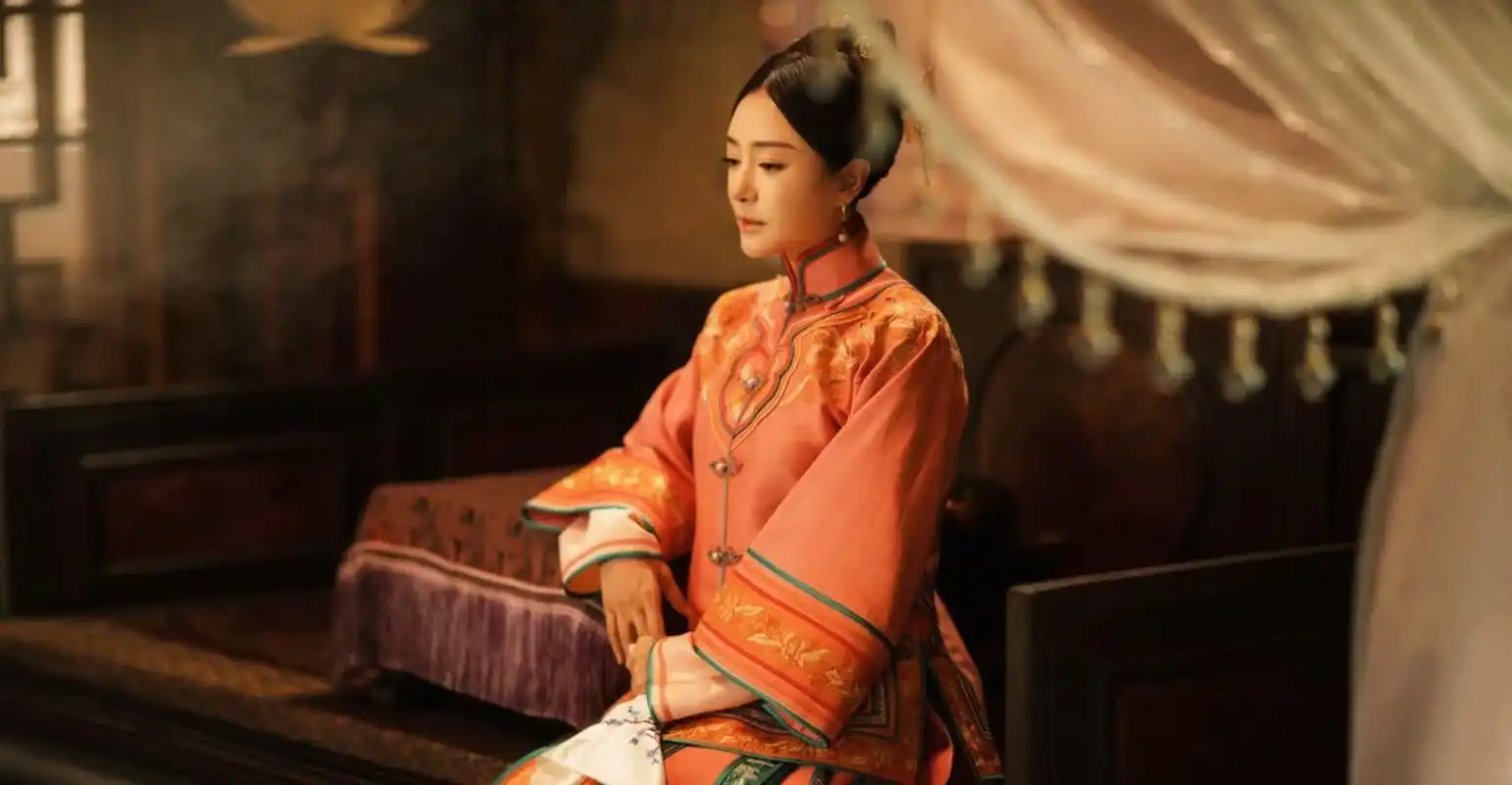 秦兰#《民初奇人传》中,秦岚饰演的锦绣娘旗袍身材好,秦岚优雅大方的