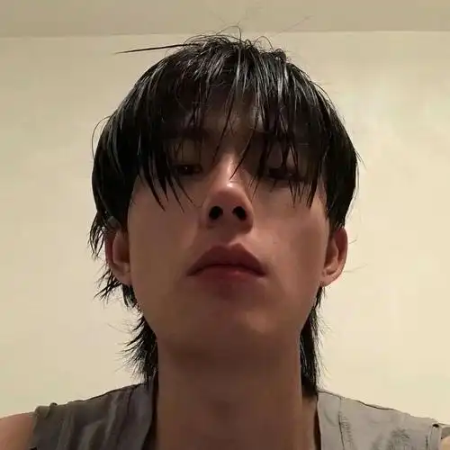 有没有哪位大佬有好看的男生头像