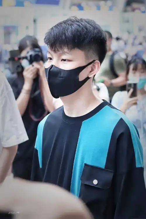 刘筱亭 可奶可飒