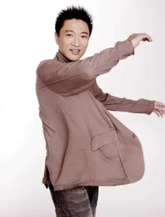 韩青片场过十一 遭遇车祸险成碎片"碎片"(图)