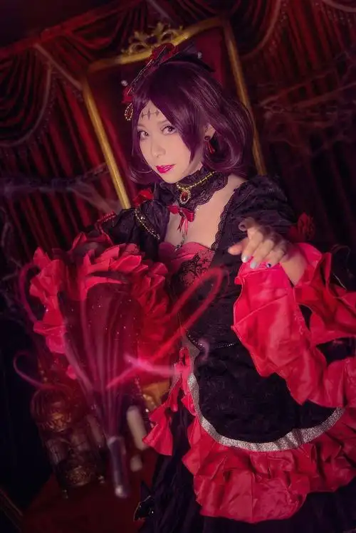 王者荣耀露娜哥特玫瑰cosplay