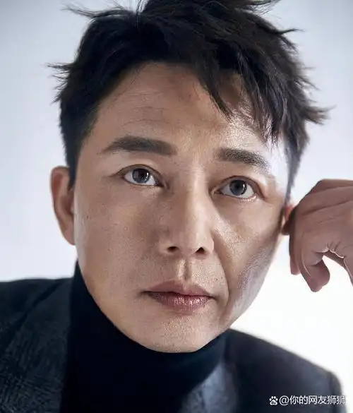 王骁,这是一个充满魔力的名字,同时也是一位才华横溢的演员.