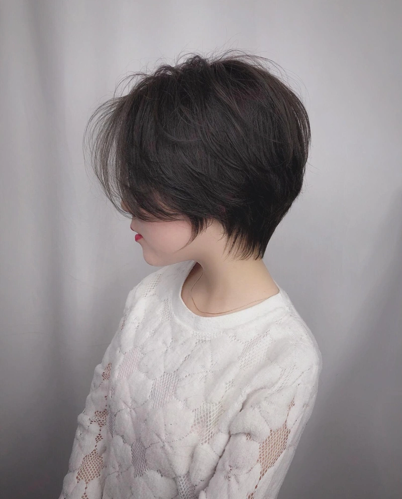 2020精选流行短发29款,一看就很心动,时尚瘦脸还洋气_手机搜狐网