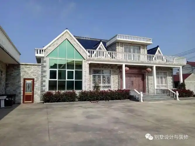 实拍2套中西合璧别墅,农村自建房也能高大上!