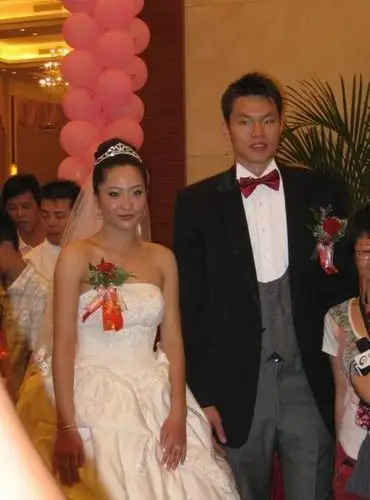 朱芳雨与前妻胡美近况:他再婚生子当老板,她26岁离婚至今单身