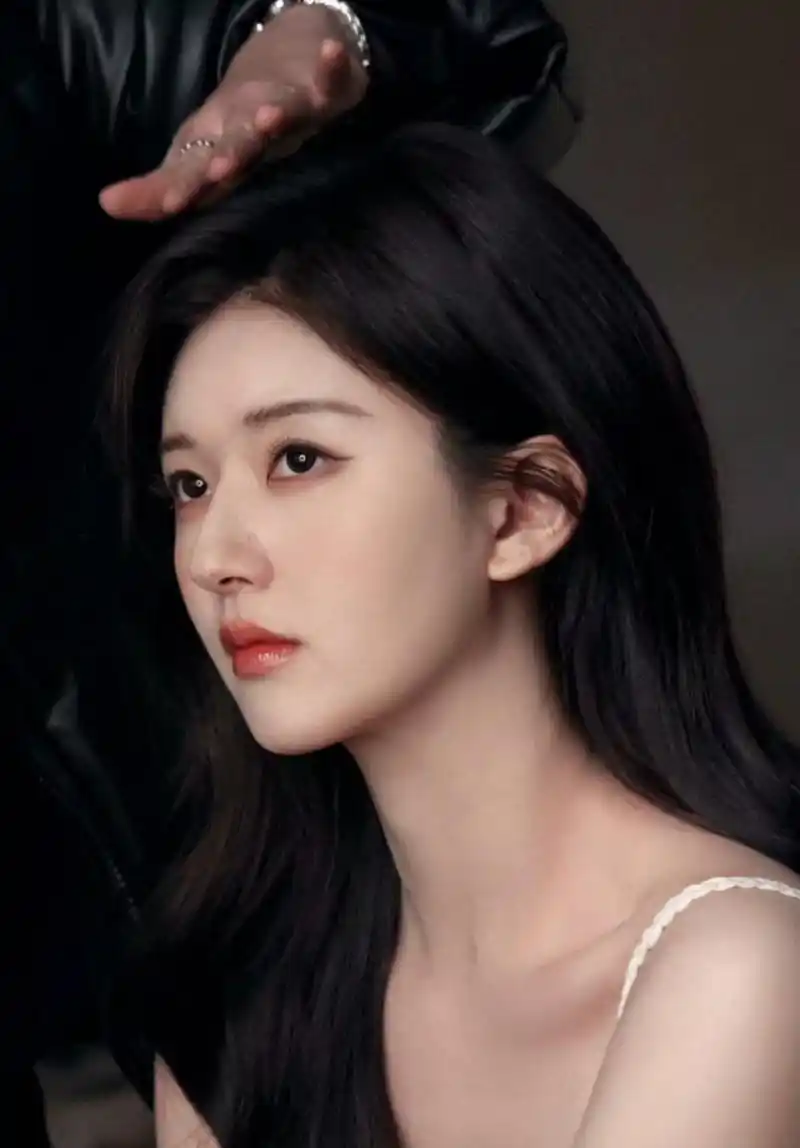 赵露思# 赵露思鼻子下面这条沟就是纯天然的标志,内娱独一无二有痰沣