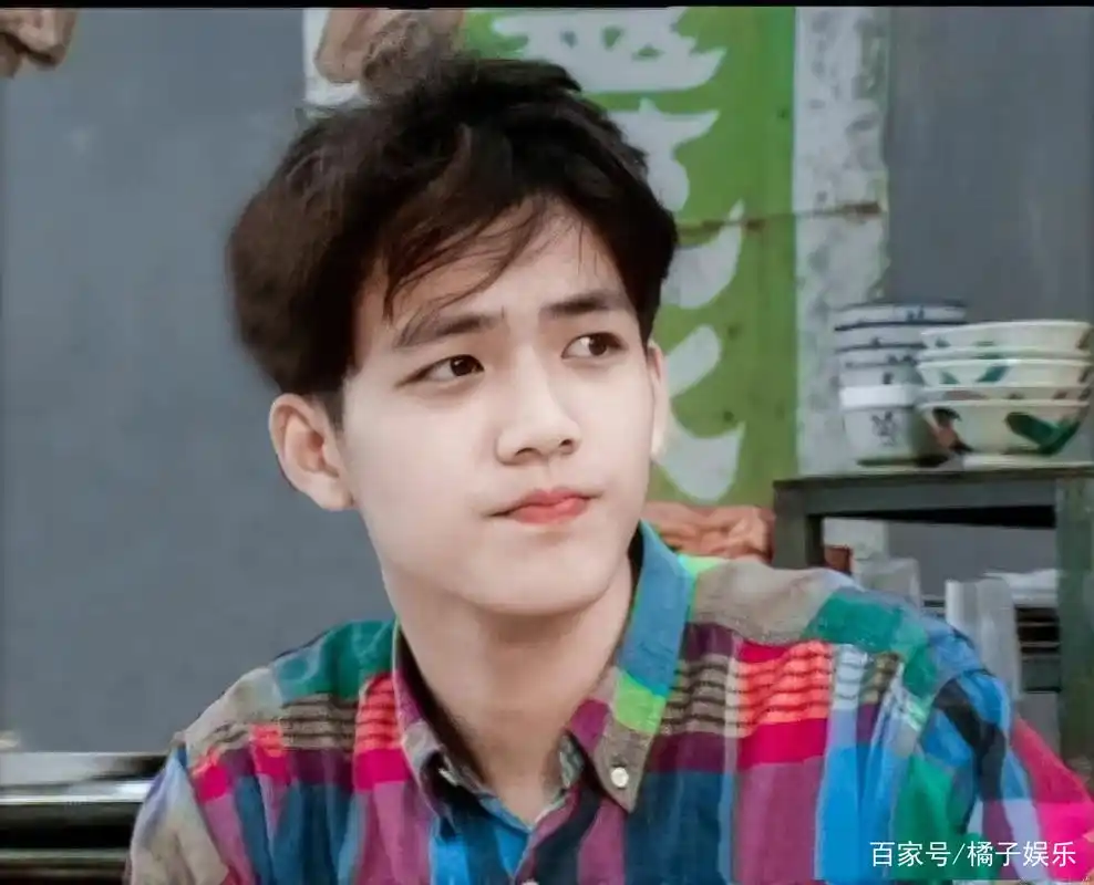 李克勤偏靠才华吃饭?刘奕君年轻时温润如玉,蔡国庆颜值惊人!