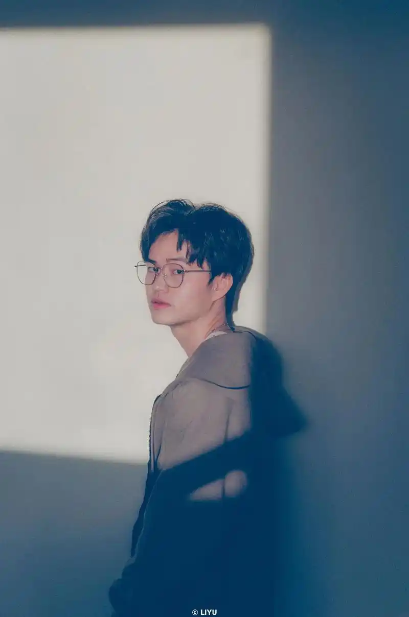 盐系少年.#摄影 #人像摄影 #日系  - 抖音