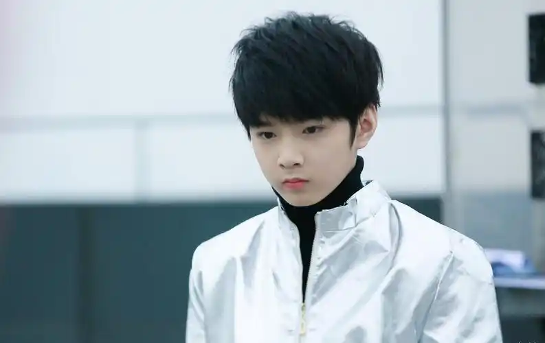 p>《第二人生》是 a target="_blank" href="/item/tf家族/1147523"