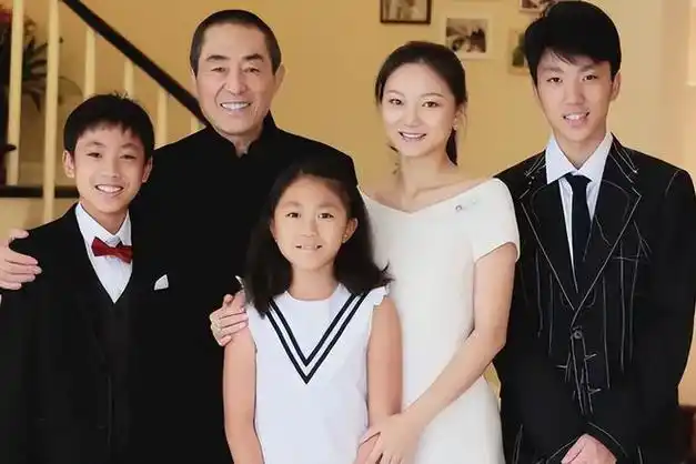 张艺谋陈婷人美心善又温柔体贴老夫喜欢况且她非我不嫁