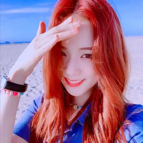 考古红发秀秀〕红发女郎//金智秀