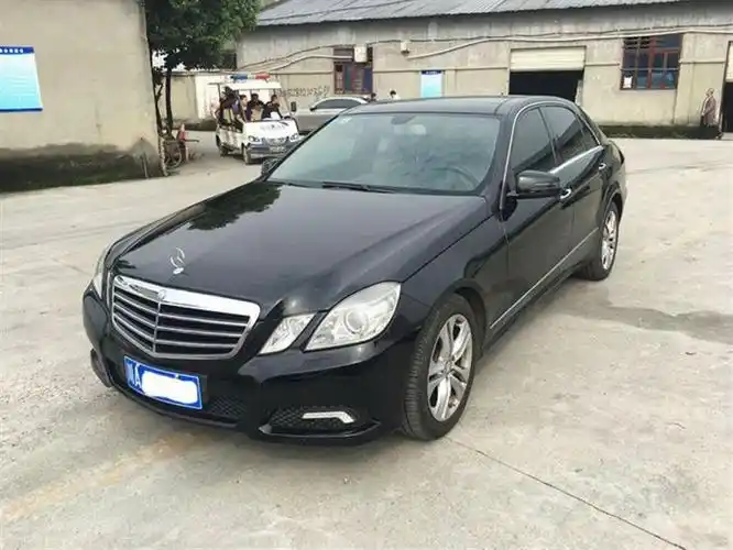 【成都】2010年1月 奔驰 奔驰e级 2010款 e300 3.