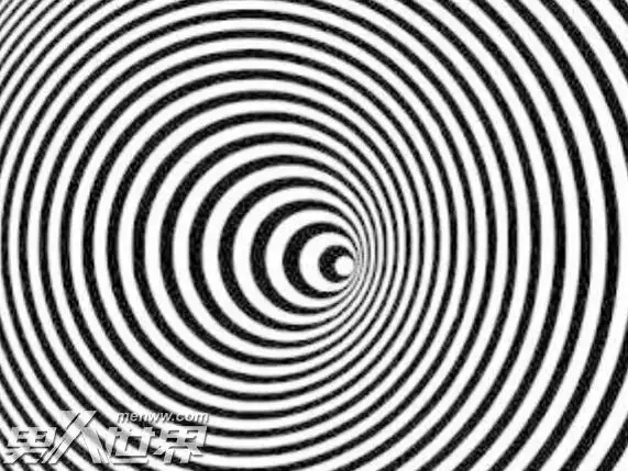 黑林错觉能看见鬼怎么回事 神奇恐怖到让你怀疑人生_男人世界