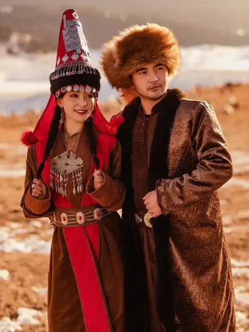 复古风,哈萨克族,当地人开的影楼