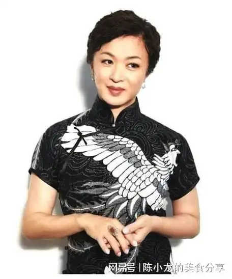 57岁再婚的金星,又重新讲起了脱口秀|汉斯|军校|军训|金星秀|曹可凡