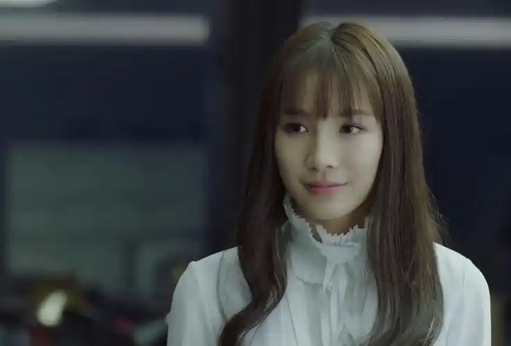 《正青春》:凌潇潇为何招人讨厌,舅妈一语道破_腾讯新闻