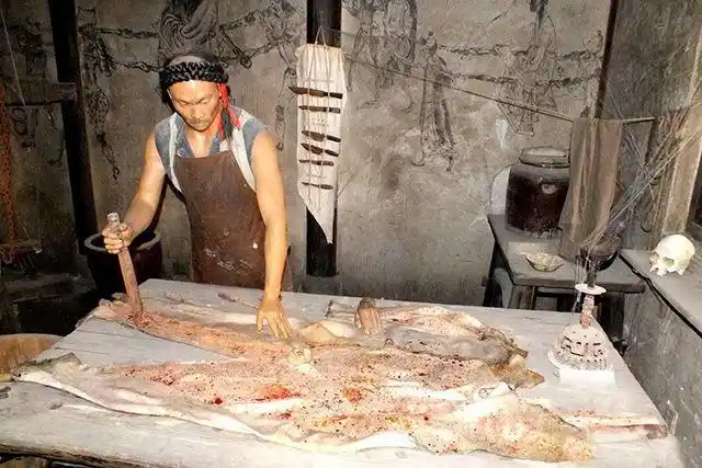 相比剥皮,凌迟,"剖腹观胎"这种刑罚残忍到了极致