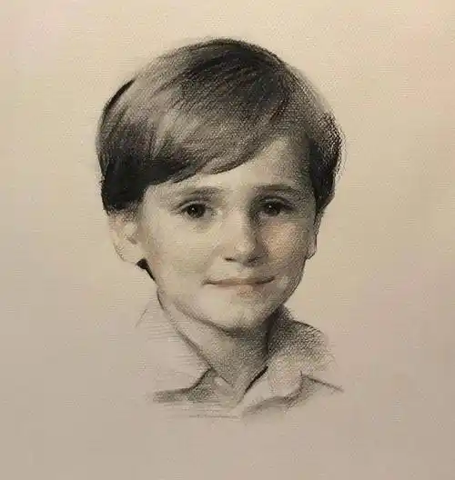 简洁灵动的素描把肖像画出了灵魂