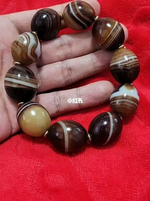 缠丝玛瑙橄榄珠