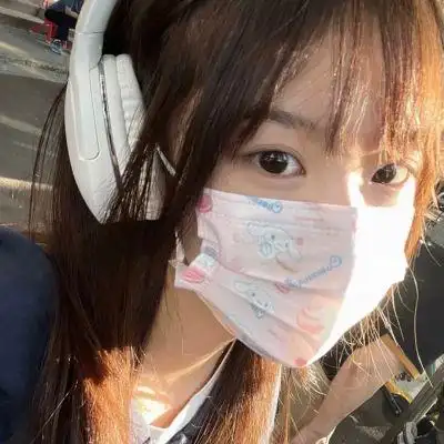 清纯的可爱女生头像小清新唯美女生乖巧高清图片