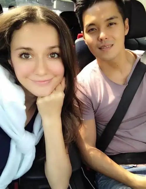 乌克兰体操冠军放弃国籍,远嫁中国富豪生混血宝宝,现在怎样?