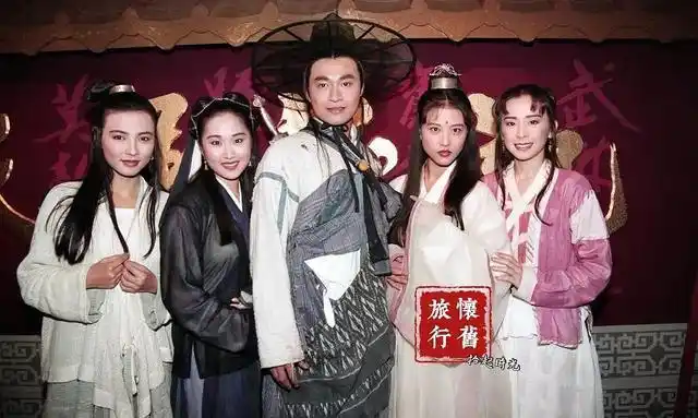 周海媚比叶童更销魂惊艳倚天屠龙记大胆突破叹为观止