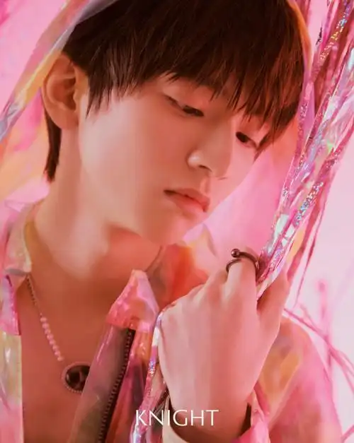 谁还没买刘冠佑的新杂志