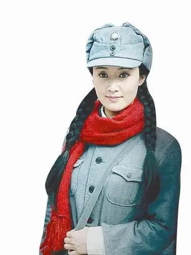 赵子琪《新四军女兵》剧照点击观看《新四军女兵》高清大片每周电视