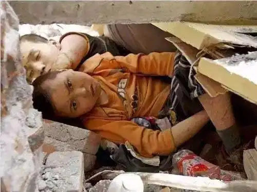 悼念汶川地震丨百张图片记录千万感动瞬间!