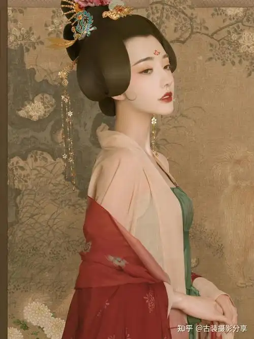 盘子女人坊古装摄影|夏日主题《清平调》欣赏