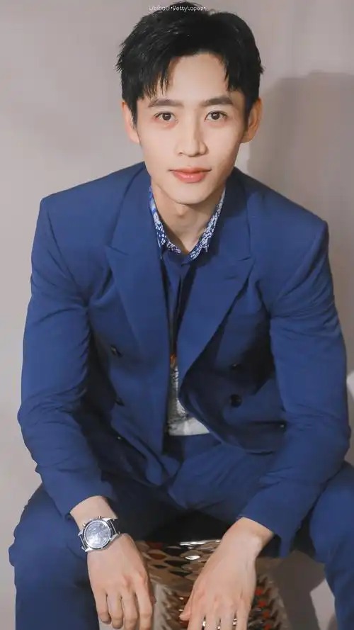 今天的魏晨还是蛮帅哒