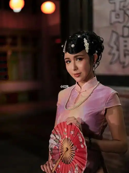 旗袍写真  #旗袍穿搭  #民国旗袍  #民国风  #少奶奶