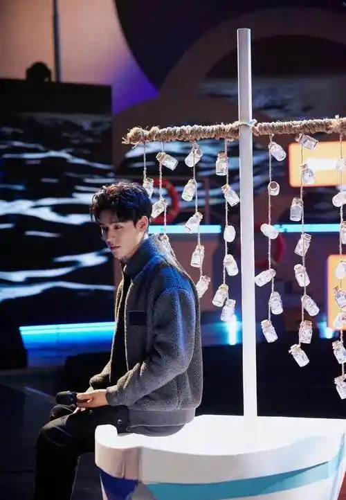 1娱瓜:钟汉良热巴龚俊成毅王一博唐嫣张若昀金晨毛晓彤丁禹兮_行程表