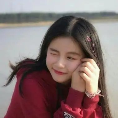 微笑头像女阳光唯美好看的阳光微笑女生头像图片