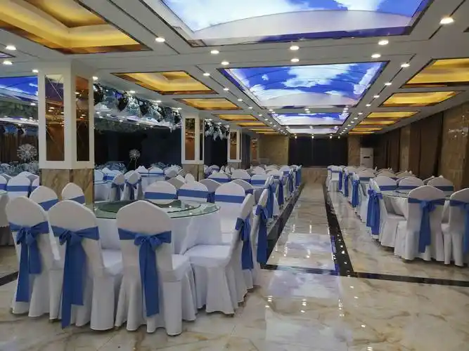 宴会厅 】 花开的季节 特惠全城 欧式皇家婚宴大厅 蓝天白云宴会大厅