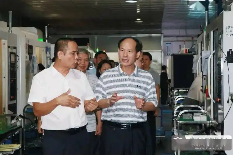 邓国华 摄当天,调研组先后来到南宁市程津隆加工厂,广西兴富制衣有限